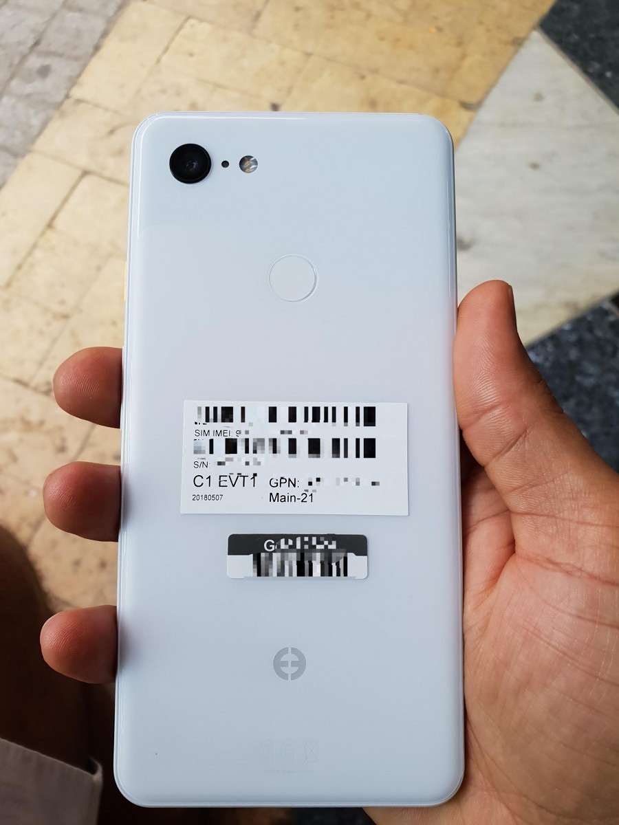 Google Pixel 3 XL will have a white color variant, wireless charging 