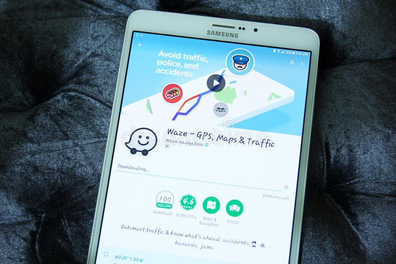 Review: Waze Maps, an alternative to Google Maps; Is it worth it?