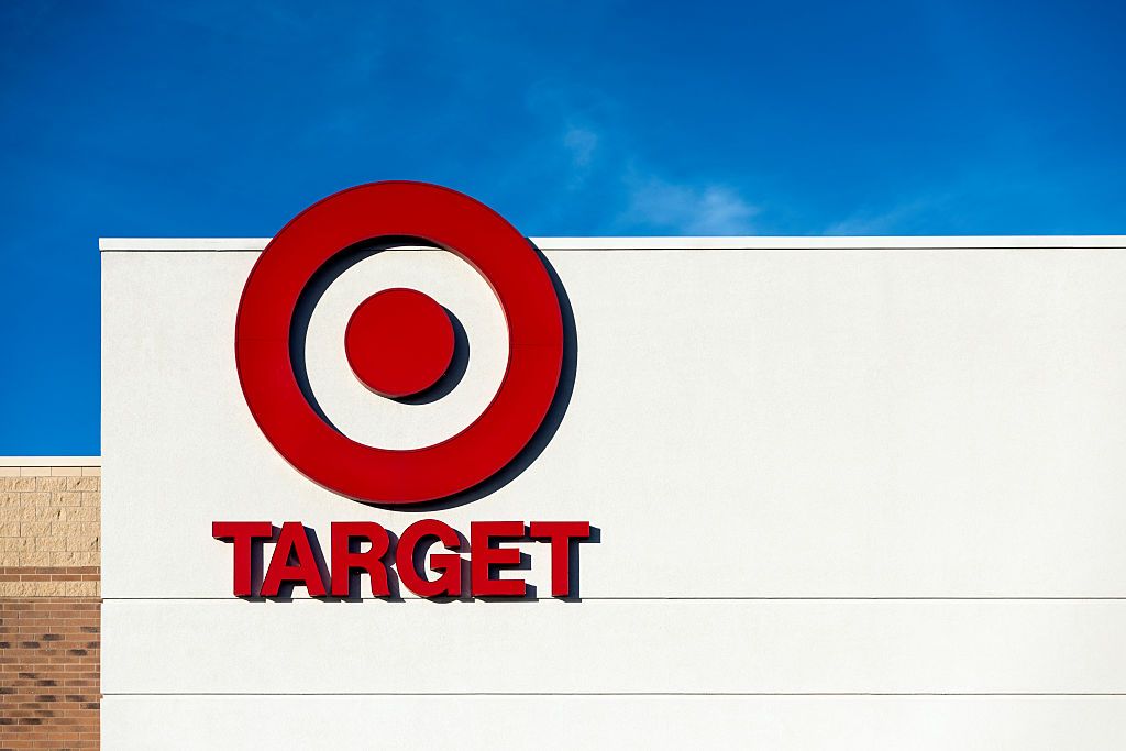 Target holiday hours